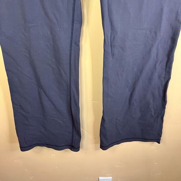 Lululemon Athletica Womens Wide Leg Gray Banded Leggings Size 12 Athleisure Yoga - Picture 3 of 6